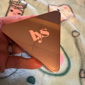 LYS translucent powder